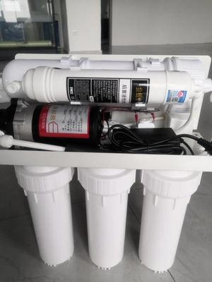 Purificador de agua con membrana RO de 5 etapas blanco y tanque de 3.2 g para filtración de agua doméstica